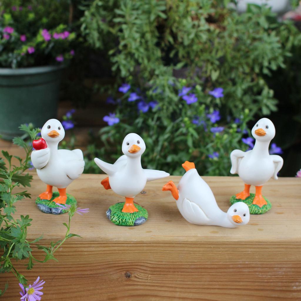 4Pcs Cute Ducks Mini Statue Garden Micro Landscape Ornaments Home Desk Farm Gardening Accessories Animal Figurine Decoration