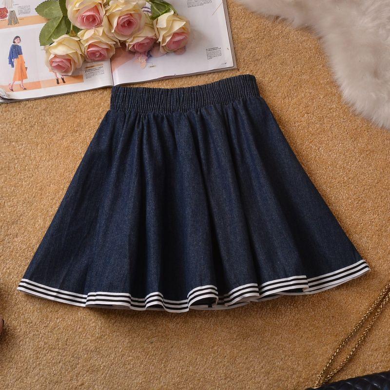 

Джинсовая юбка, Юбка до середины бедра, Летний новый стиль, Студенческий стиль, Модная юбка А-силуэта с высокой талией и полосатой отделкой One size тёмно-синий