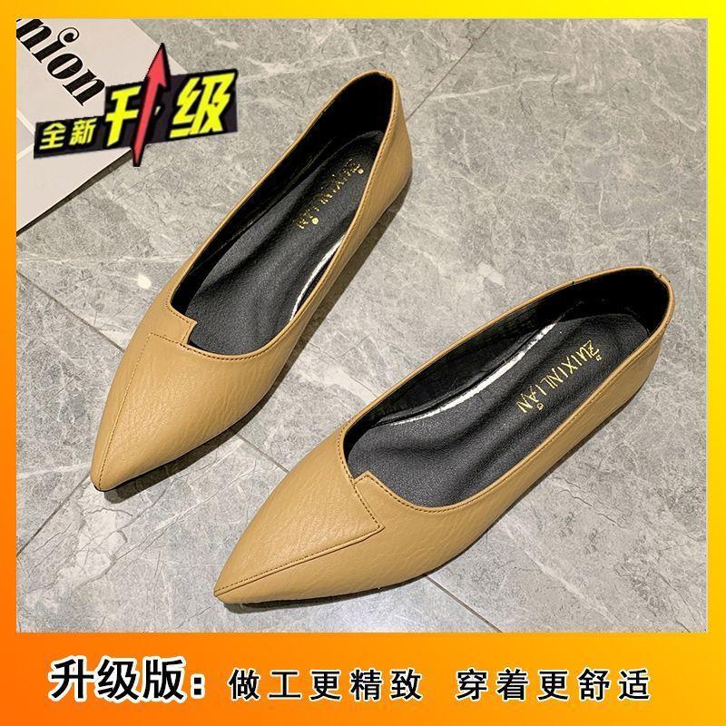 Retro versatile soft-soled single shoes women's flat-soled 2025 new four-season shoes pointed shallow mouth comfortable professional work shoes
