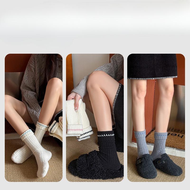 Women's Autumn and Winter Warm Socks, Thickened Plush Sleep Winter Long Socks, Pile Socks, Contrasting Colors