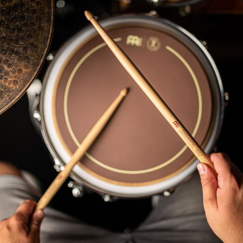 MEINL Stick & Brush Meinl Standard Hickory Drumsticks with Acorn Tip, 5A, SB101 (406 x 14.4mm)
