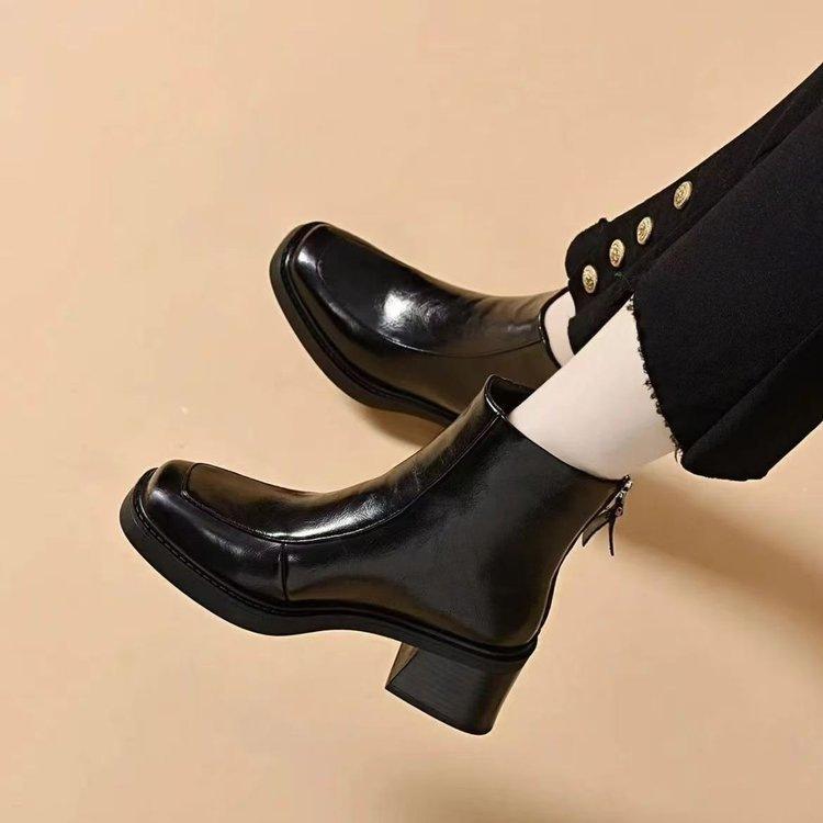 2025 Autumn and Winter Fashion Soft Leather Martin Boots Women's Temperament 100 New Models with Thick-soled British Style Velvet Small Bare Cotton Bo