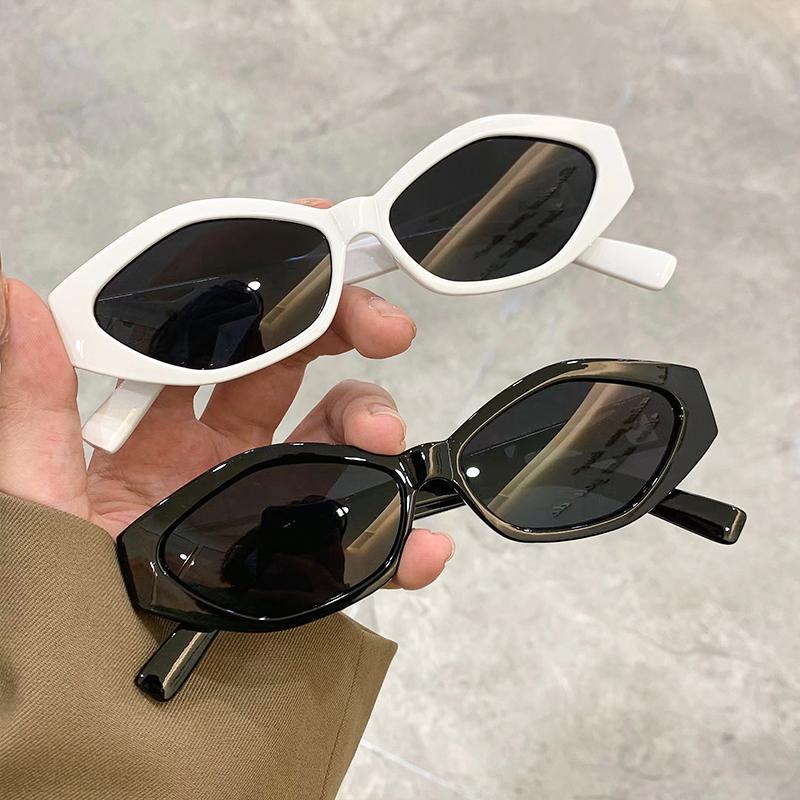 New Multicolor Small Oval Frame Sunglasses Trendy Fashion Men Women UV400 Eyewear Top Brand Designer Male Female Popular Shades
