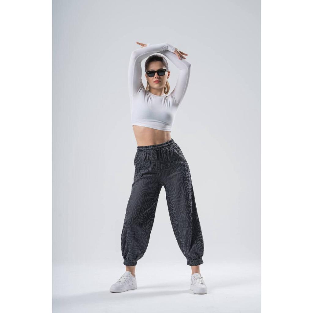 Unisex Shawar With Elastic Waist.