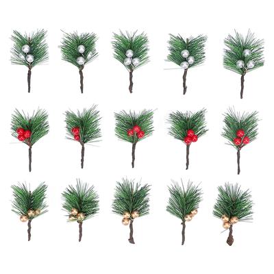 15 Stück Weihnachts-Stechpalmenbeeren Kiefernnadeln Künstliche Rote Silberne Goldene Beeren Kiefernzweige für die Feiertage