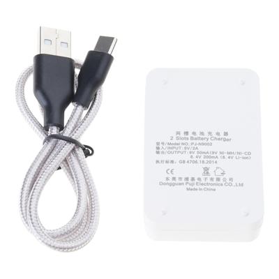2-Schacht Akkuladegerät USB-Lade-Hubs Station für wiederaufladbare 9V NiMH-Akkus Ladeadapter mit LED-Licht