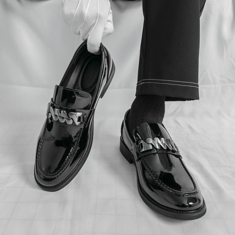 Fashion Spring Men's Breathable Pointed Block Shoes Luxury Brand Men's Patent Leather Comfortable Banquet Business Casual Leather Shoes