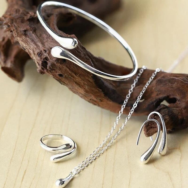  4Pcs Teardrop Jewelry Set Necklace Bracelet Earrings Ring Women Valentine'S Day Gift