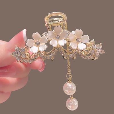Elegant Diamond-Encrusted Pearl Jasmine Flower Tassel Claw Clip Metal Hair Clip Female Hair Clip On The Back Of The Head