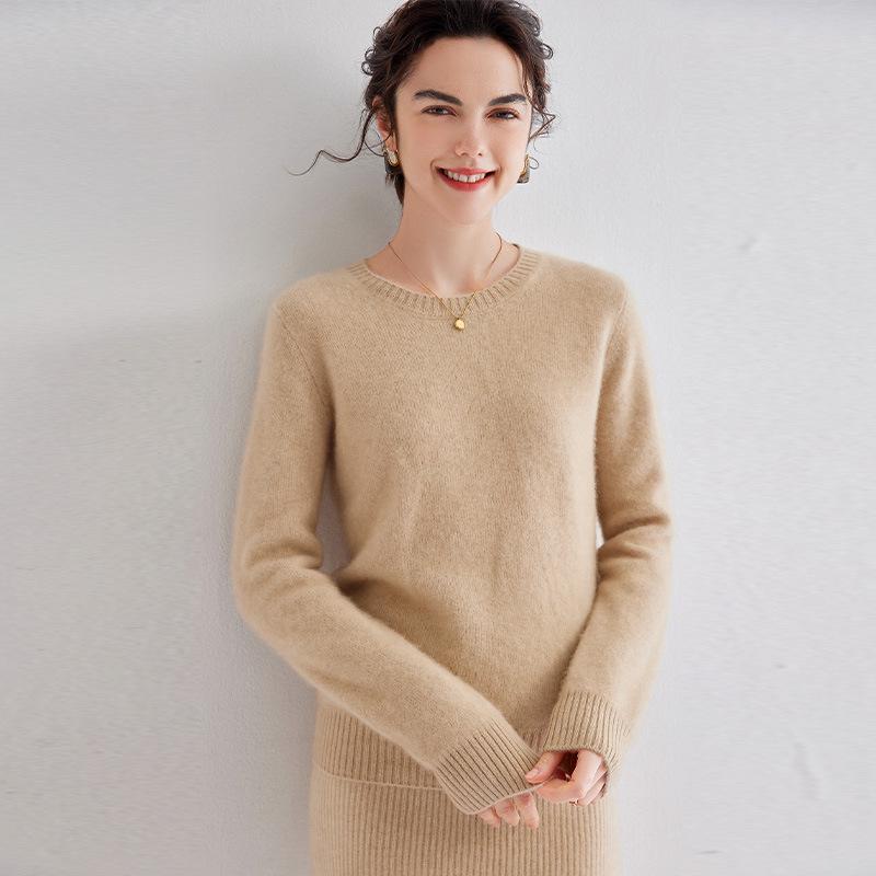 2024 Autumn/Winter Women's Cashmere Round Neck Loose Pullover Sweater - Solid Color Knit Base Layer
