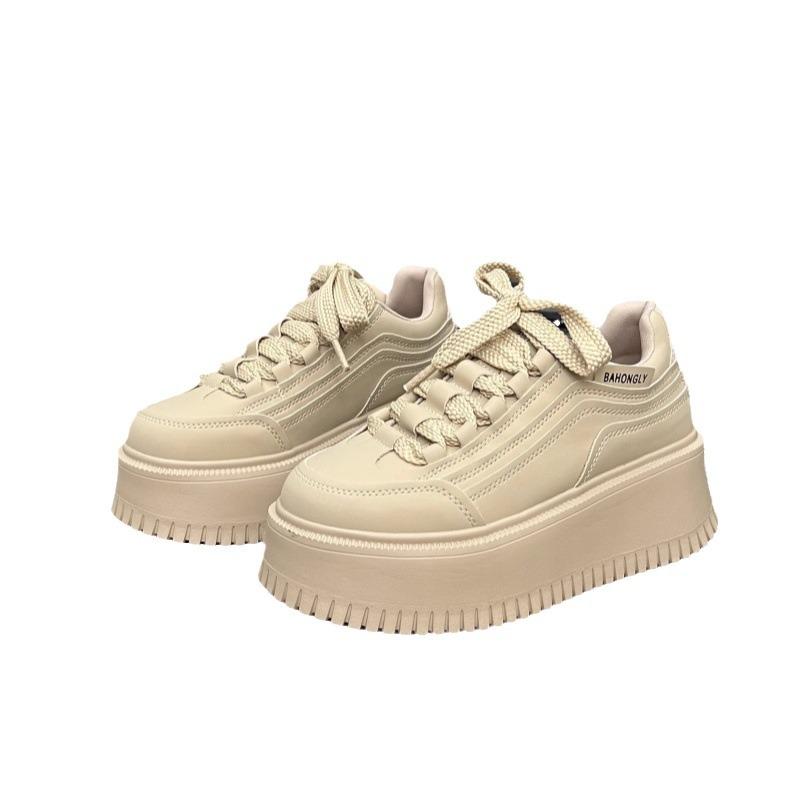 Pantofi albi mici cu talpă groasă, pentru femei, toamna 2024, versiune coreeană nouă a pantofilor tip muffin versatili, pantofi casual în stil universitar la modă