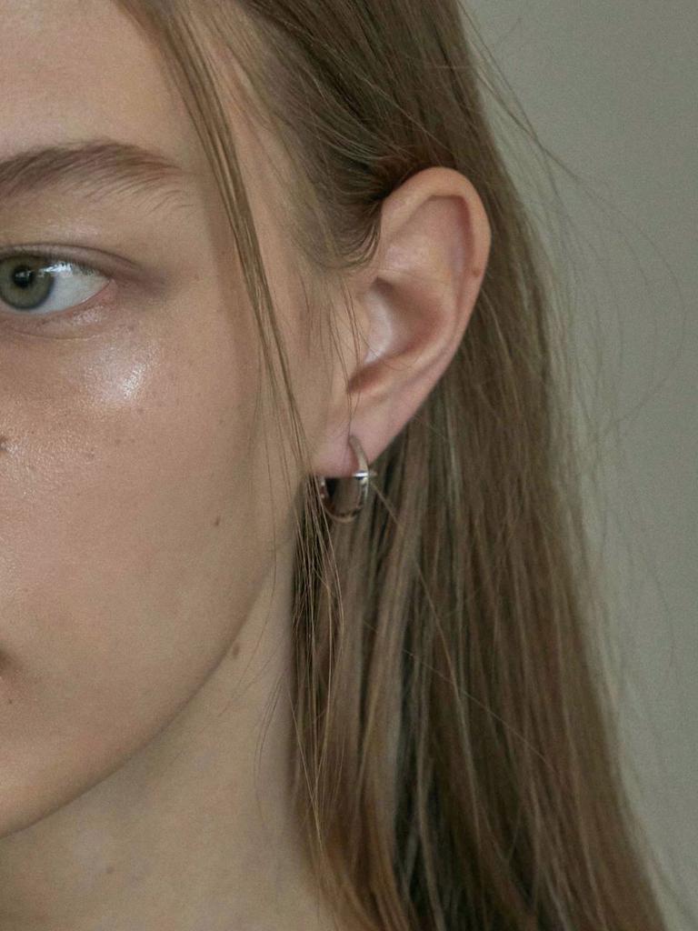 Aora Cross Silver Point Ring Earrings