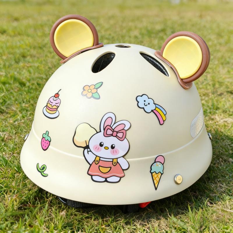 

Certified Adjustable Safety Helmet for Babies (0-6 Years) - Lightweight, Breathable, Suitable for Scooter and Electric Vehicle Use Toddler (0-6 years)