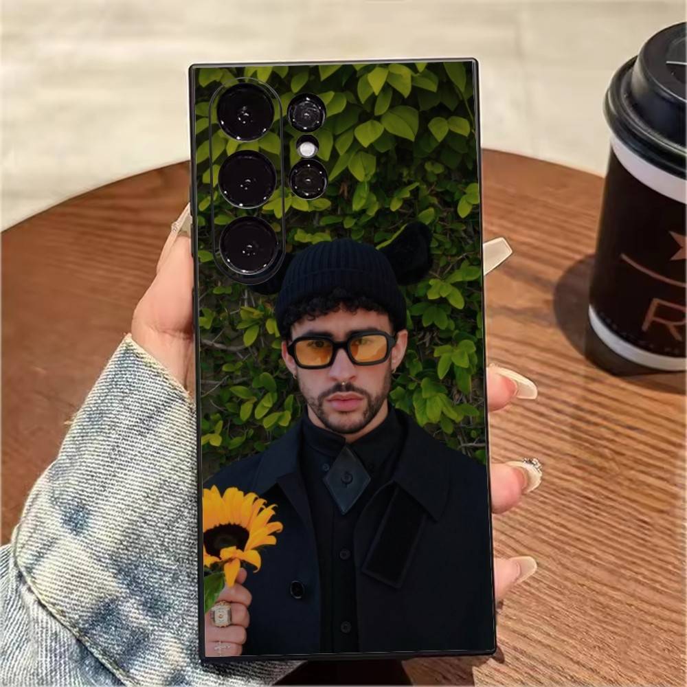I Like It Singer B-Bad B-Bunnyyy-yS Phone Case For Samsung S25,S24,S21,S22,S23,S20,Ultra,S26,Plus,Fe,Note,5G Black Cover