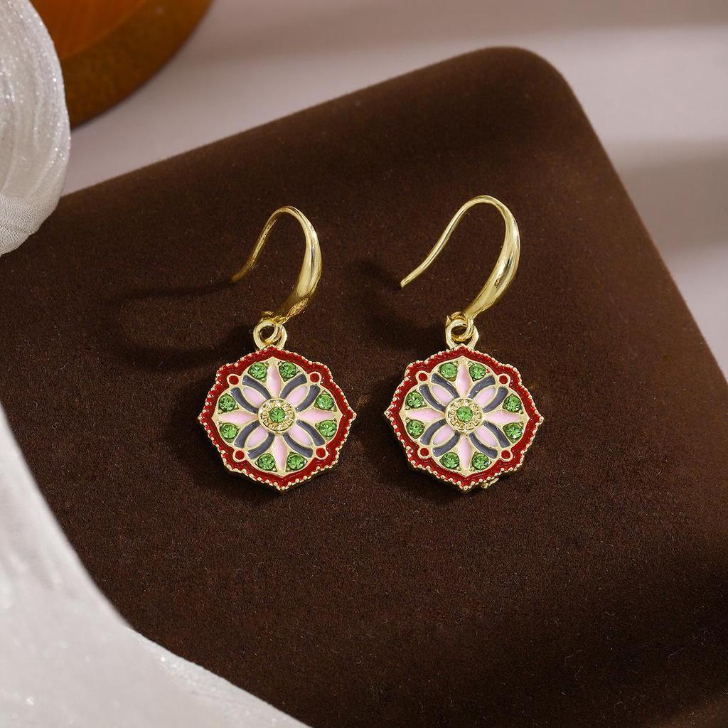 Monet's Garden Vintage Style Geometric Diamond Earrings: Luxurious Chinese-Inspired Design