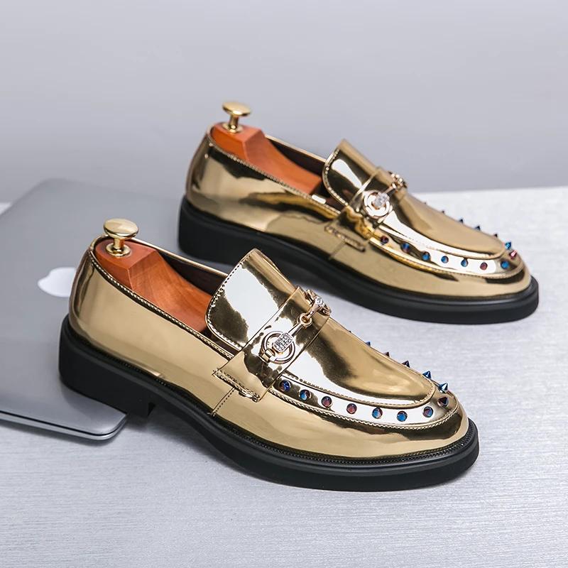 Brand New Men's Glossy Leather Shoes Lightweight Breathable Loafers Fashionable Men's Office Business Shoes Outdoor Casual Shoes