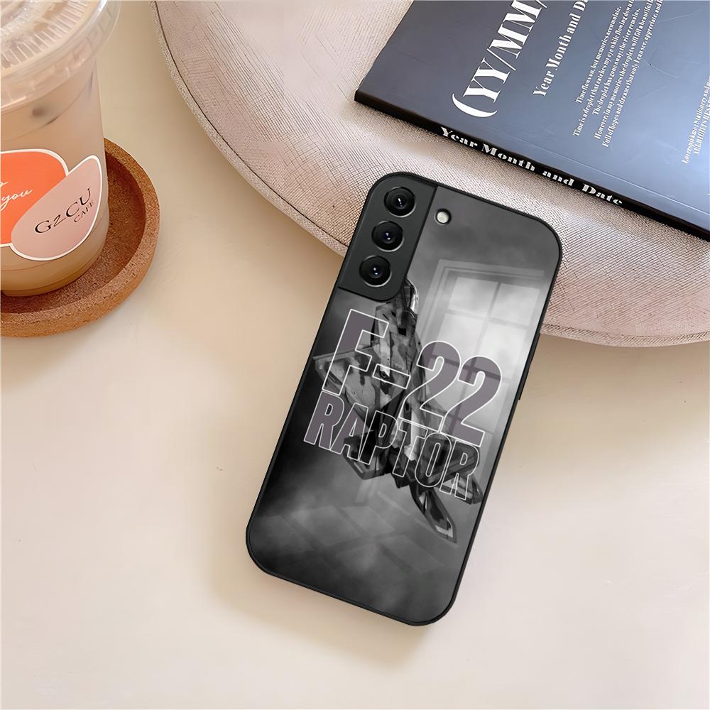 

Постер истребителя F-22 Raptor Чехол для телефона Стекло Для Samsung Galaxy S25 S23 S24 S21 S22 S20 Ultra Fe Plus A15 A14 Чехол Samsung S23 Ultra