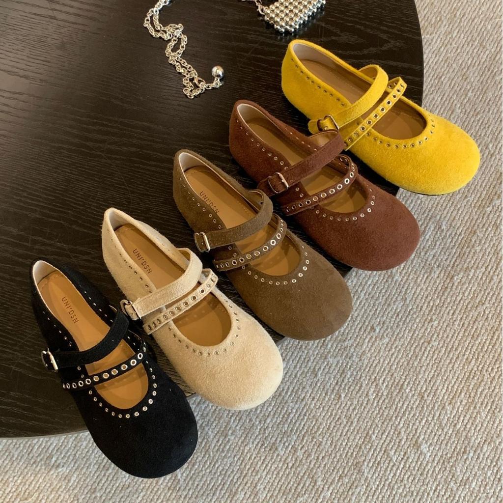 2025 new autumn and winter suede rivets one word with round head flat bottom women commuting work late evening Doudou pregnant women single shoes