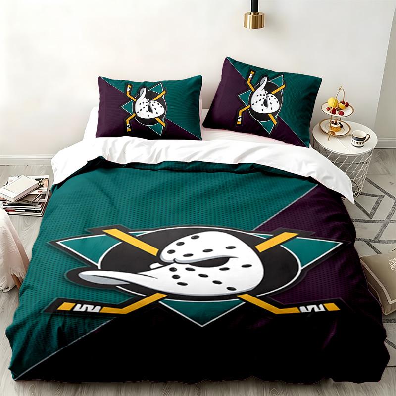 Anaheim Ducks 3pc set Perfect for bedroom use Comfortable bedding set includes a duvet cover and two pillowcases Ideal birthday or Christmas gift