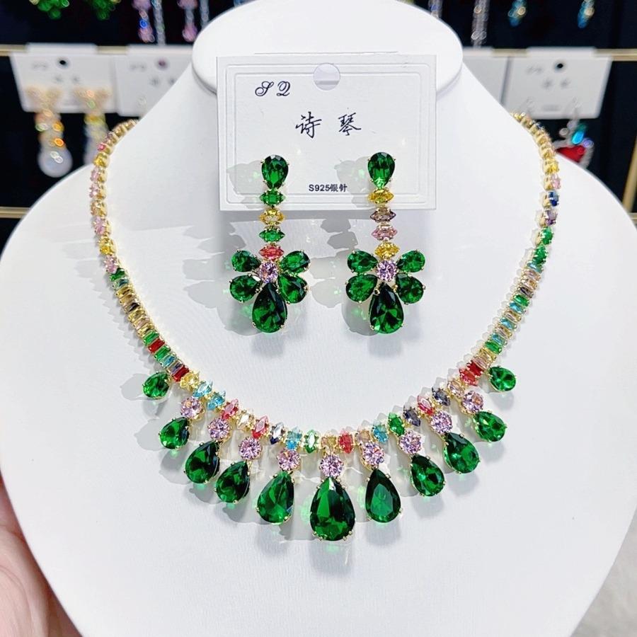 Luxury Waterdrop Pendant Jewelry Set Earring Pink Necklace For Women Bridal Wedding Exquisite Fashion Zircon Party Banquet Gift