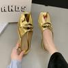 Mode 2025 Leder Elegant Temperament Metallschnalle Fischmaul Pantoletten Modische Flache Schuhe Coole Pantoletten Sommer Neuer Trend