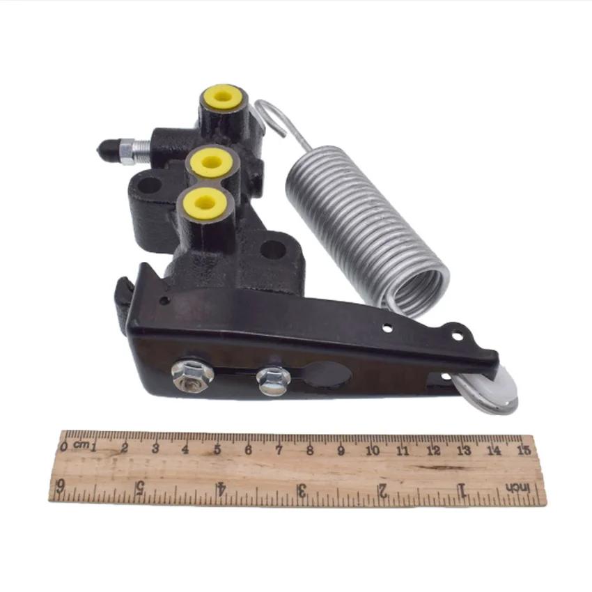 Car accessories For Mitsubishi L200 Triton 1986-07 Load Sensing Valve Brake Compensator MB618321 Auto Parts