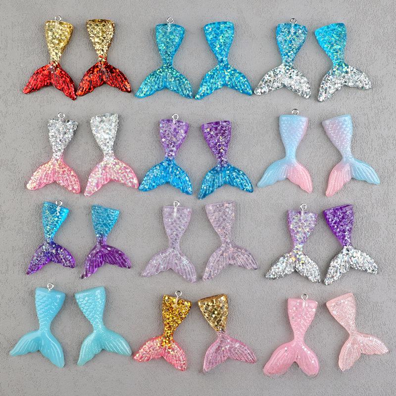 Mermaid Tail Resin Accessories Kit: Phone Case, Keychain, Earrings & DIY Pendant Materials