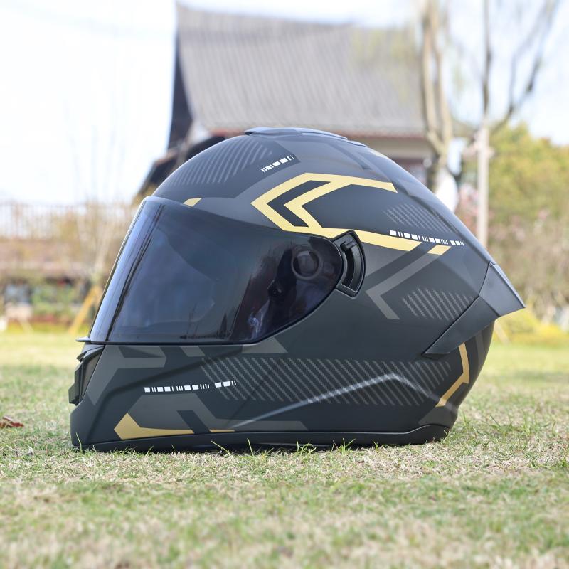 701-LVS-Motorcycle helmet, men's and women's dual mirror full helmet, four season couple motorcycle helmet