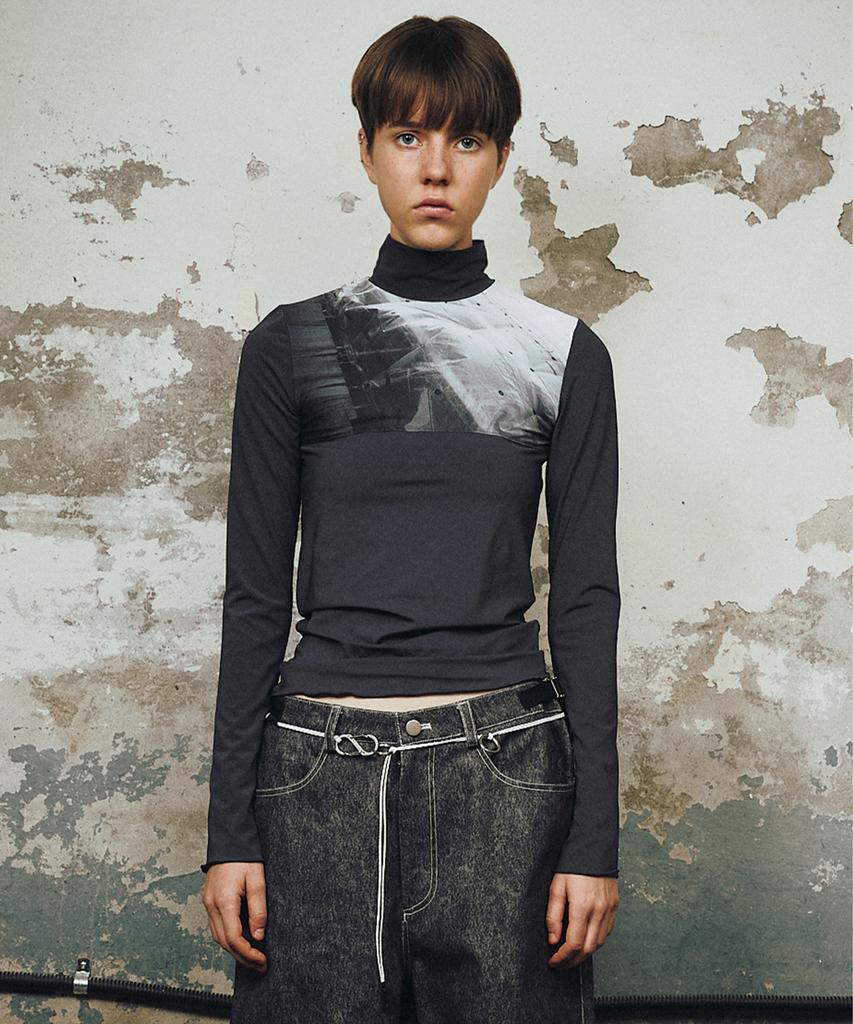 SEEN Hi-Neck Frame Long Sleeve (Landscape)