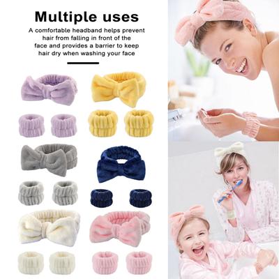 1 set di fasce per capelli morbidi per il lavaggio del viso, confortevoli fasce per capelli e braccialetti con fiocco per la spa, set di accessori per la toelettatura