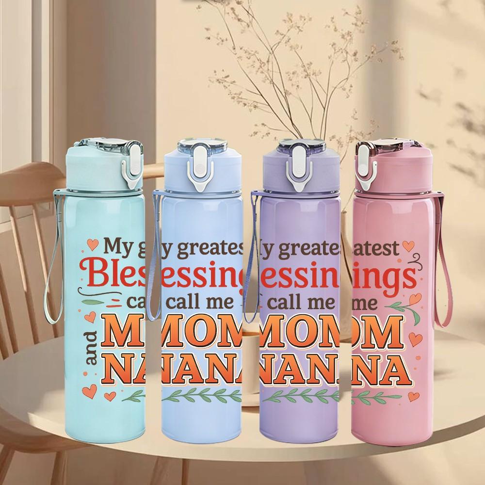 1PC Mom Nana Blessings Floral Text 750ml Color Plastic Sports Water Bottle Leakproof Flip Straw Lid Suitable for Sports Office Home Use