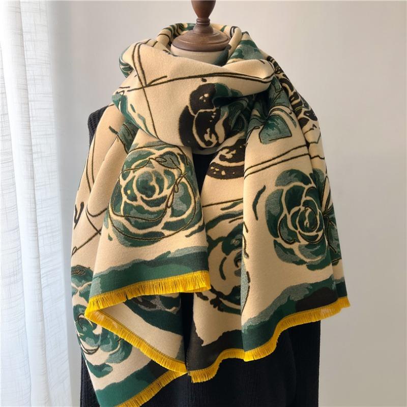 New thickened printed scarf, a women's imitation cashmere flower scarf in autumn and winter