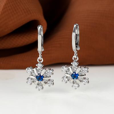Exquisite Snowflake Drop Earrings for Women Shiny White Blue Zircon Earrings Christmas New Year Party Jewelry