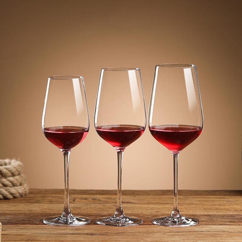 Dongyu Red Wine Glass Set – High-Stem Glasses & Decanter for Home or Gift