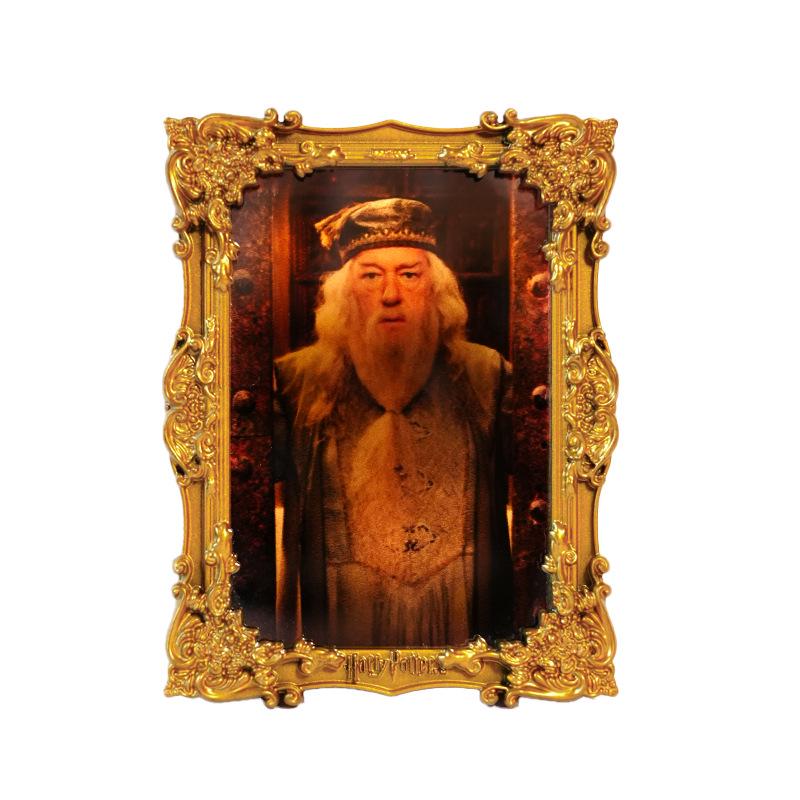 Licensed Harry Potter 3D Night Light Magnet with Adjustable Brightness – Warner Bros. Pocket Mirror