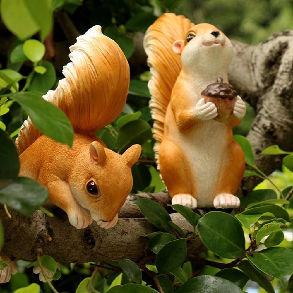 Adorable Animal Garden Decoration Squirrel Statue Lifelike Design