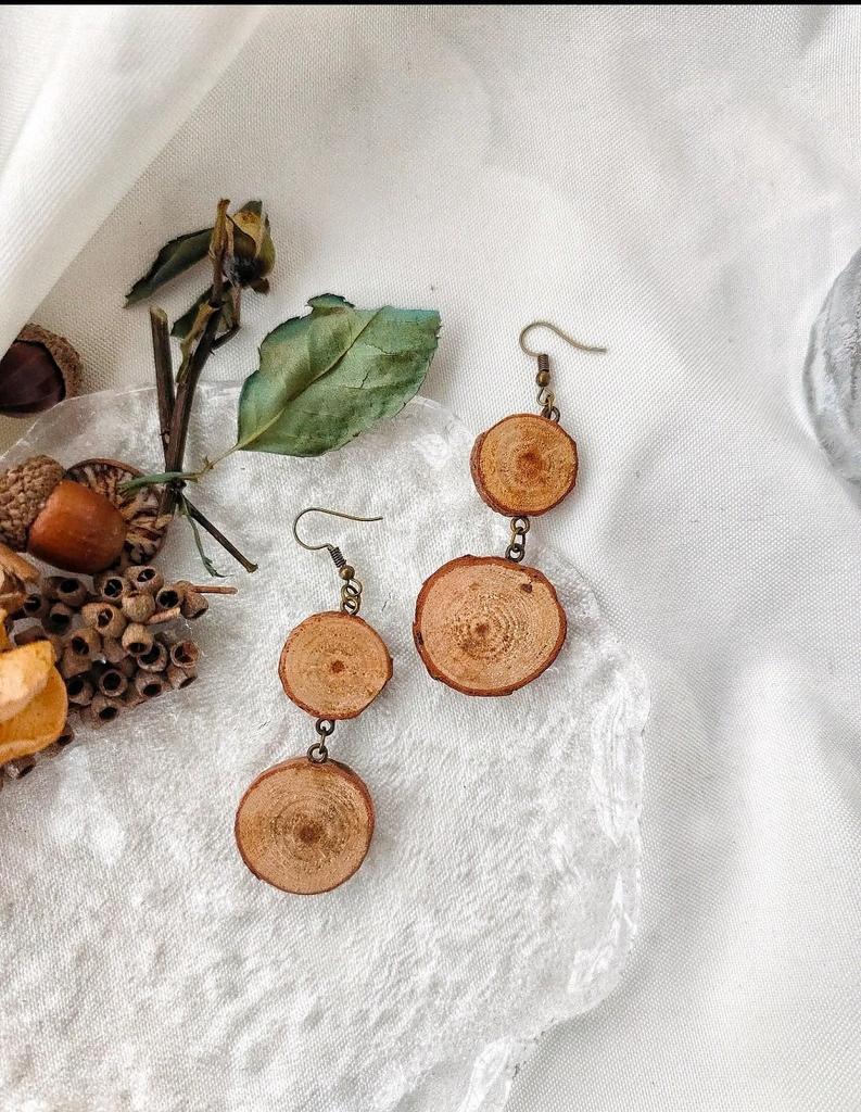 Zapfen Eichel Handgefertigt Echte Pflanze Ohrstecker, Umwandelbar in Ohrclips