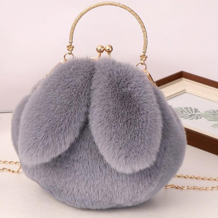 Plush rabbit bag girls oblique cross autumn and winter new chain hand-held hair bag imitation Rex rabbit hair cute clip bag