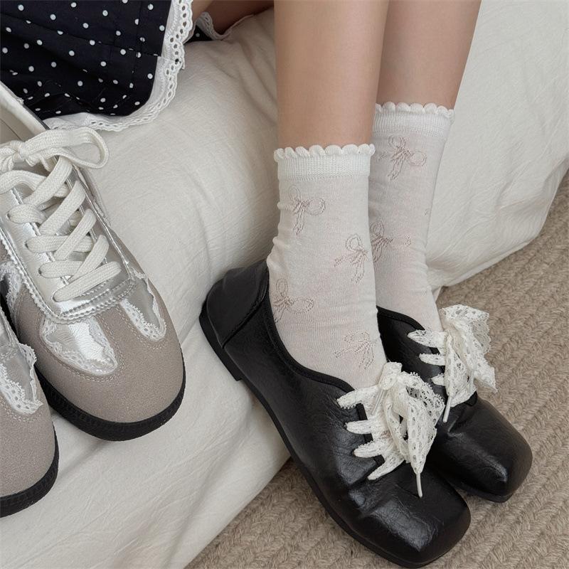 Women's Summer Solid Shade Bow, Bubble Rim Lace Boneless Pile Cotton Socks