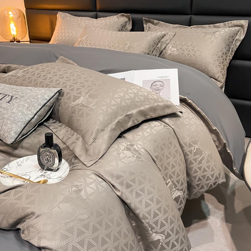 New high-quality embroidered tencel breathable and washable satin jacquard quilt cover 4-piece set for double bed universal for