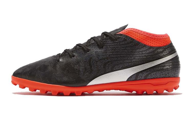 PUMA One 18.4 Low top Kids  Soccer Shoes Black Red Kids  104562-01 38.5