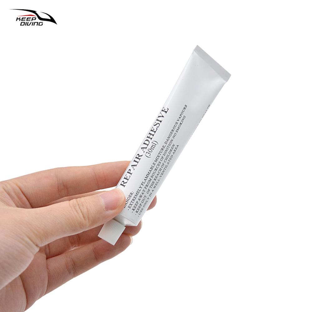 30ML PVC Repair Glue for Inflatable Boats, Toys, and Rings - Waterproof Adhesive Agent