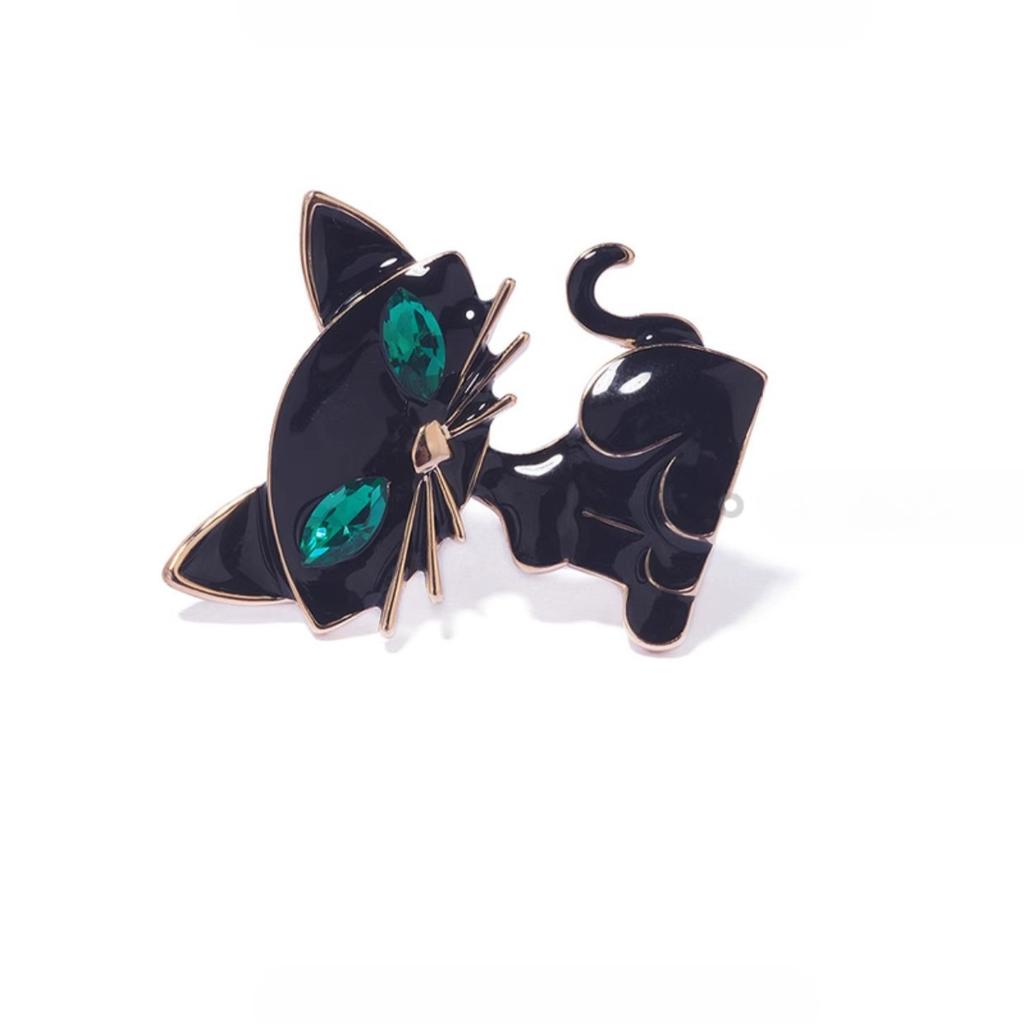 Fashionable Cat Sapphire and Zircon Brooch, Anti-exposure Pin for Women, Metal Button To Fasten Clothes, Wedding Party Gift