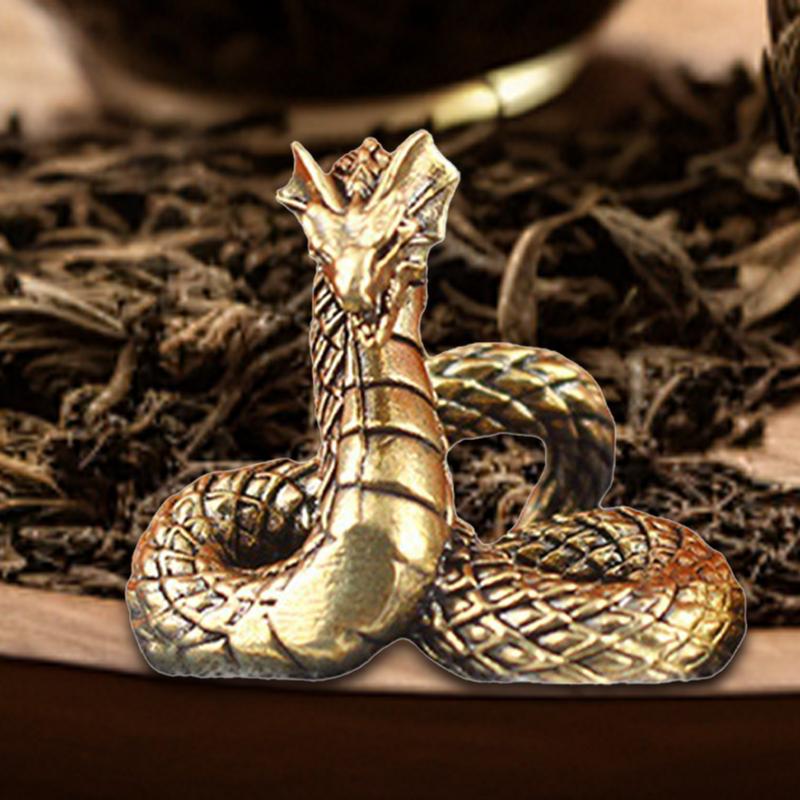 Snake Figurine Small Animal Statue Ornament Decorative Desktop Sculpture For Home Office Display Cabinet Bookshelf Coffee Table