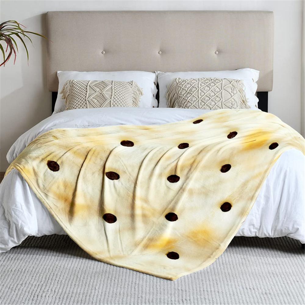 1 Piece Cookie-themed Beige Plush Blanket, Soft for Sofa, Bed, Office, All-season Use.