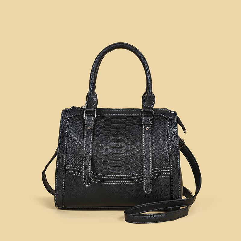 High-end Single-shoulder Bag with Large Capacity, Fashionable Handbag and Crossbody Bag