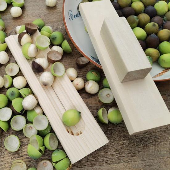 Wooden Seeds Peeler Chestnut Sheller Rolling Cutter with Non-Slip Sandpaper Base Stainless Steel Blade Efficient Safe Kitchen Tool for Fruit Nut