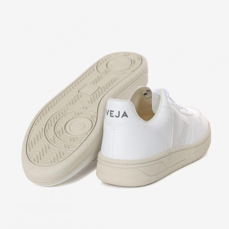 Veja Unisex Leather Sneakers Svju231vx07 892