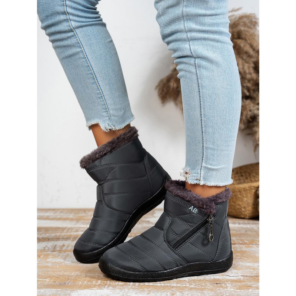 Women's Comfortable Winter Boots with Plush, Soft Soles for Outdoor Warmth, Suitable for All Seasons
