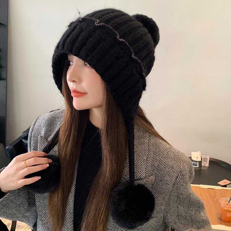 Women's Outdoor Leisure Cute Hairball Pullover Hat Autumn and Winter Knitted Windproof Warm Wool Hat